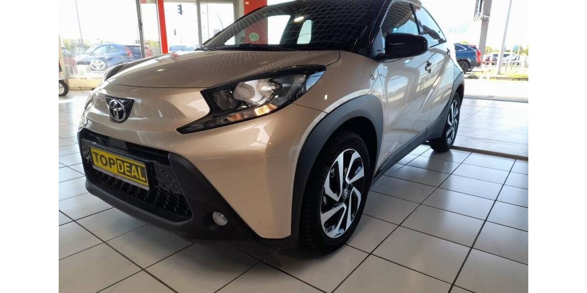 Toyota Aygo (X) 8.553 km 16.990 &euro; Burg 39288