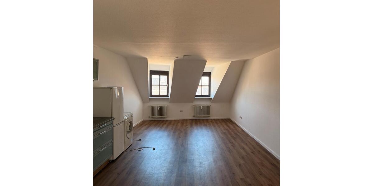 Etagenwohnung Bad Neustadt an der Saale - 5 Zimmer, 110 m&sup2;, 950&euro; | Angebot:26366318