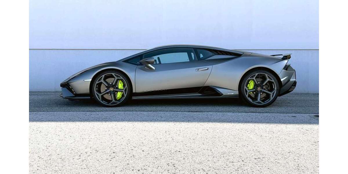 Lamborghini Huracán 6.850 km 332.000 € Passau 94032