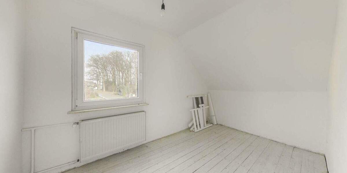 Einfamilienhaus Neustadt Eilvese - 8 Zimmer, 156 m&sup2;, 299.000&euro; | Angebot:25532910