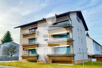 Haus Immenstadt - 15 Zimmer, 525 m&sup2;, 1.395.000&euro; | Angebot:26074102