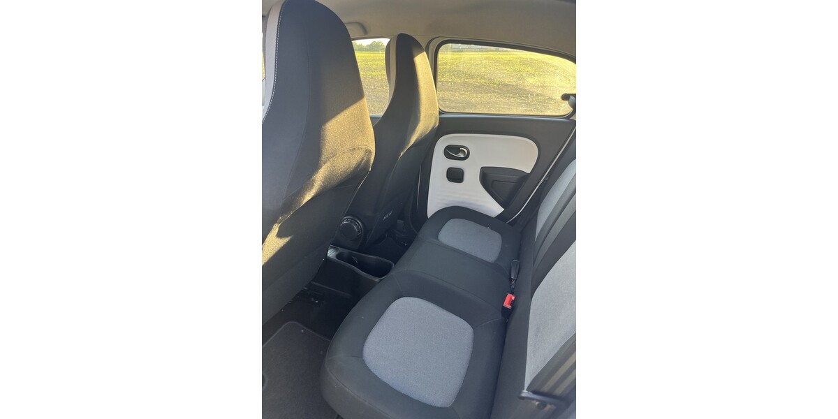 Renault Twingo 65.688 km 8.990 &euro; Münster 48143