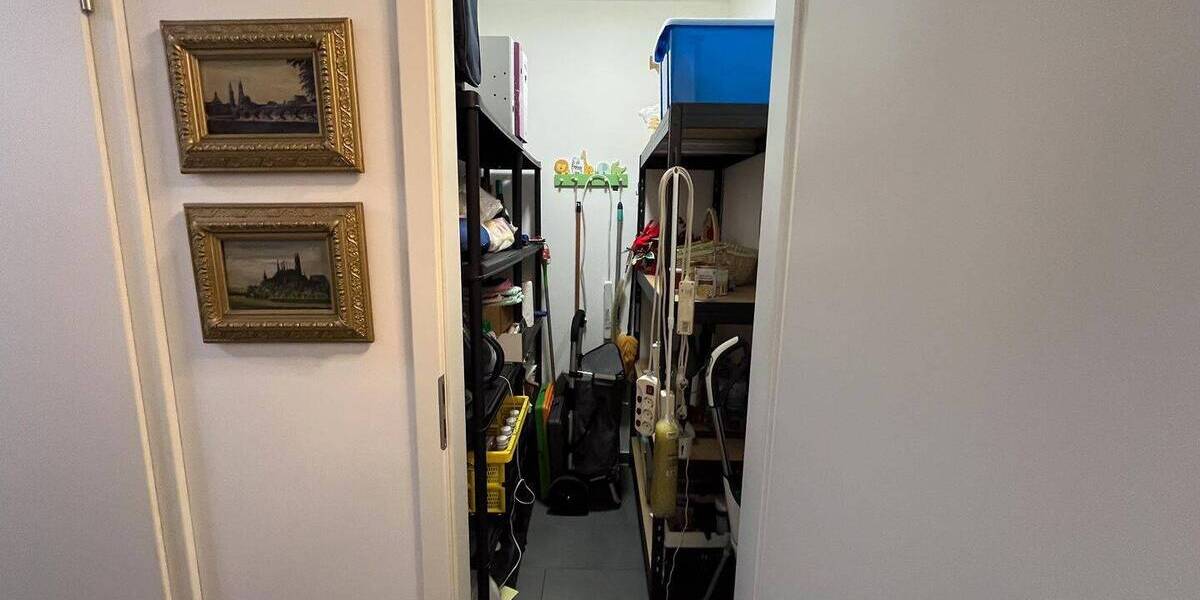 Etagenwohnung Dresden Äußere Neustadt - 3 Zimmer, 96 m&sup2;, 1.400&euro; | Angebot:26307473