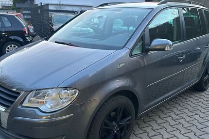 VW Touran 288.000 km 1.990 &euro; Siegen 57080