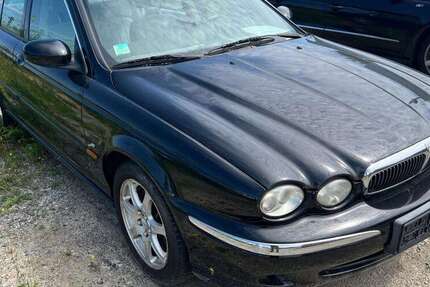Jaguar X-Type 220.000 km 950 &euro; Fürstenwalde 15517