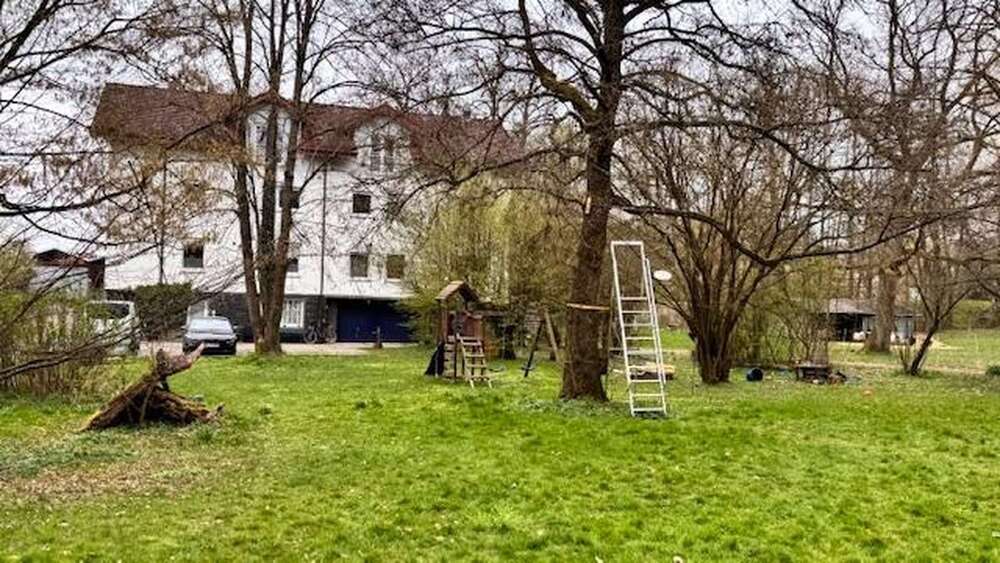 Etagenwohnung Allendorf Lumda - 7 Zimmer, 185 m&sup2;, 1.300&euro; | Angebot:26422804