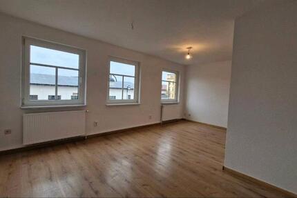 Wohnung Tangerhütte - 3 Zimmer, 78 m&sup2;, 469&euro; | Angebot:25944855