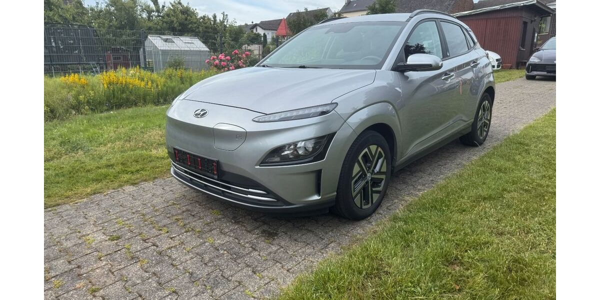 Hyundai KONA 52.000 km 15.999 &euro; Limburg-Linter 65550