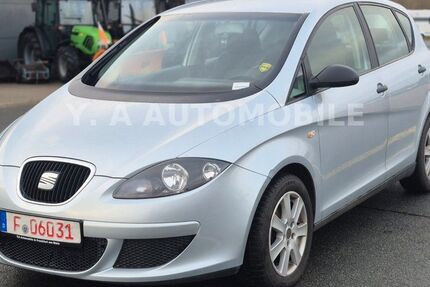 Seat Altea 100.000 km 5.450 &euro; Frankfurt am Main 65933