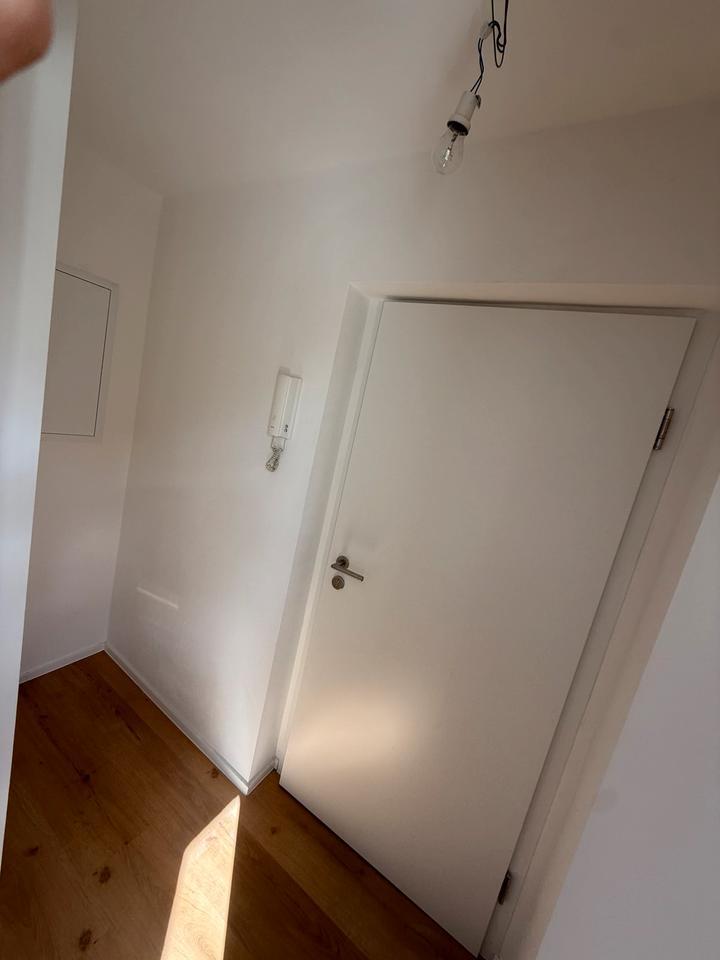 Kernsarnierte 2 Zimmer Wohnungen zimmer