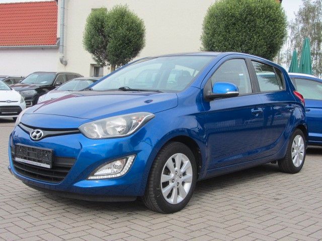 Hyundai i20 89.900 km 6.990 &euro; Kretzschau 06712