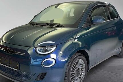 Fiat 500e 13.300 km 17.490 &euro; München 80339