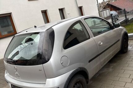 Opel Corsa 179.000 km 800 &euro; leutenbach 71397