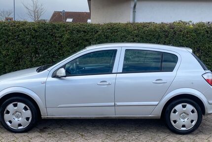 Opel Astra 156.383 km 2.000 &euro; Wöllstein 55597