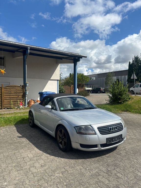 Audi TT 263.392 km 3.500 € Reinfeld 23858
