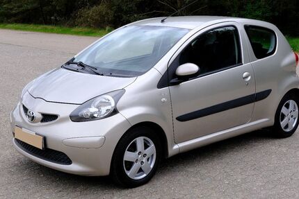Toyota Aygo (X) 96.000 km 4.190 &euro; Rosengarten 21224
