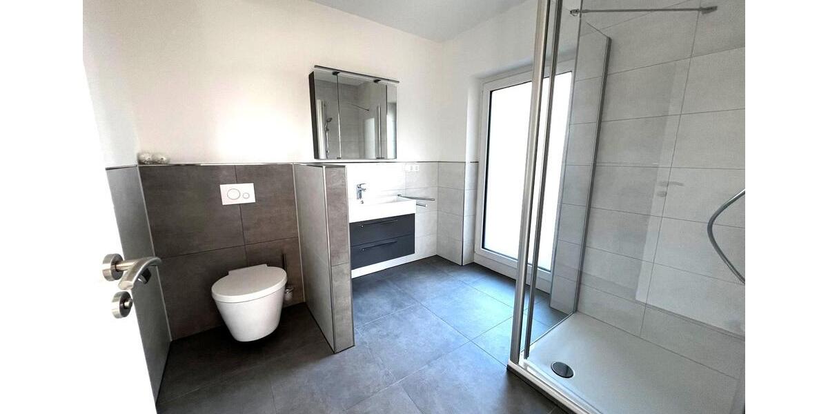 Etagenwohnung Garrel - 3 Zimmer, 90 m&sup2;, 800&euro; | Angebot:26166524