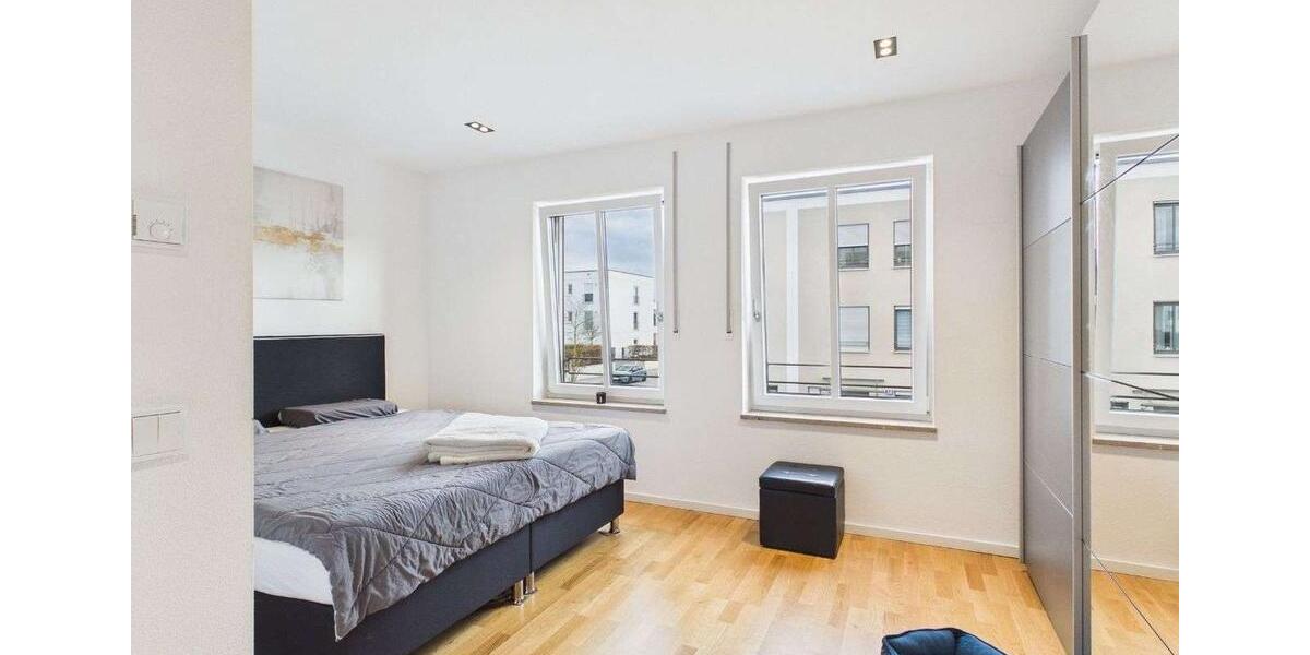 Reihenhaus Regensburg Brandlberg - 4.5 Zimmer, 120 m&sup2;, 1.800&euro; | Angebot:25406123