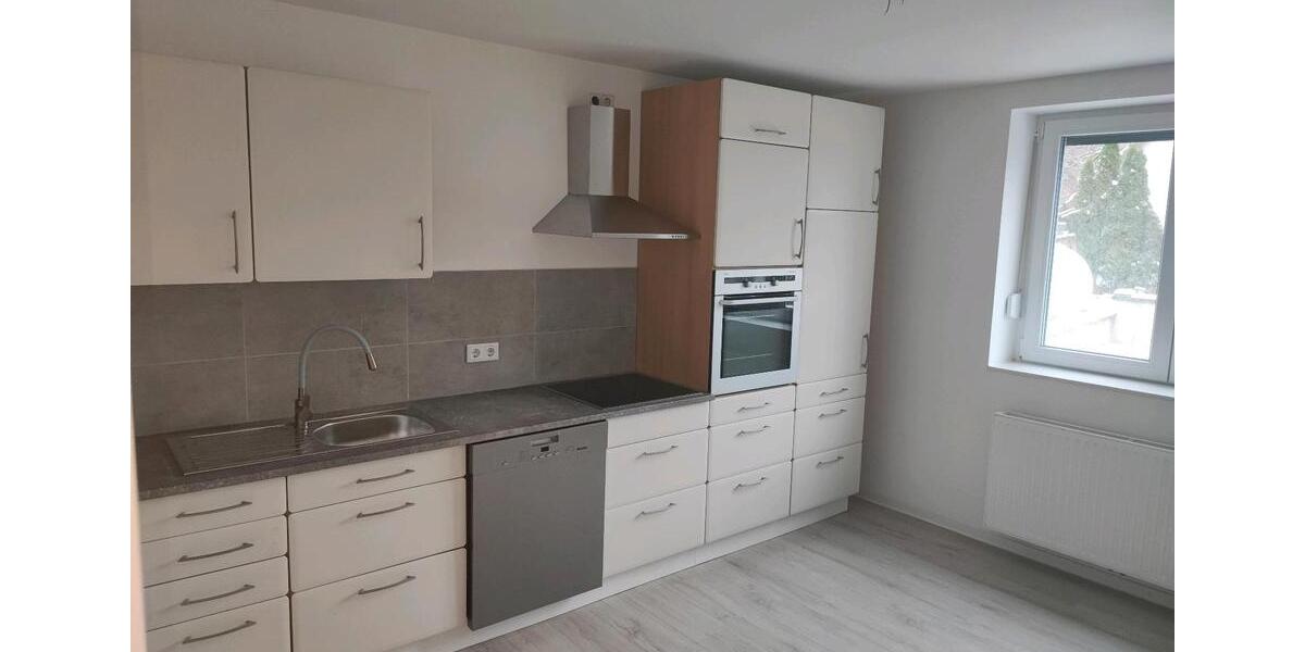 Terrassenwohnung Felsberg - 2 Zimmer, 85 m&sup2;, 750&euro; | Angebot:25313518