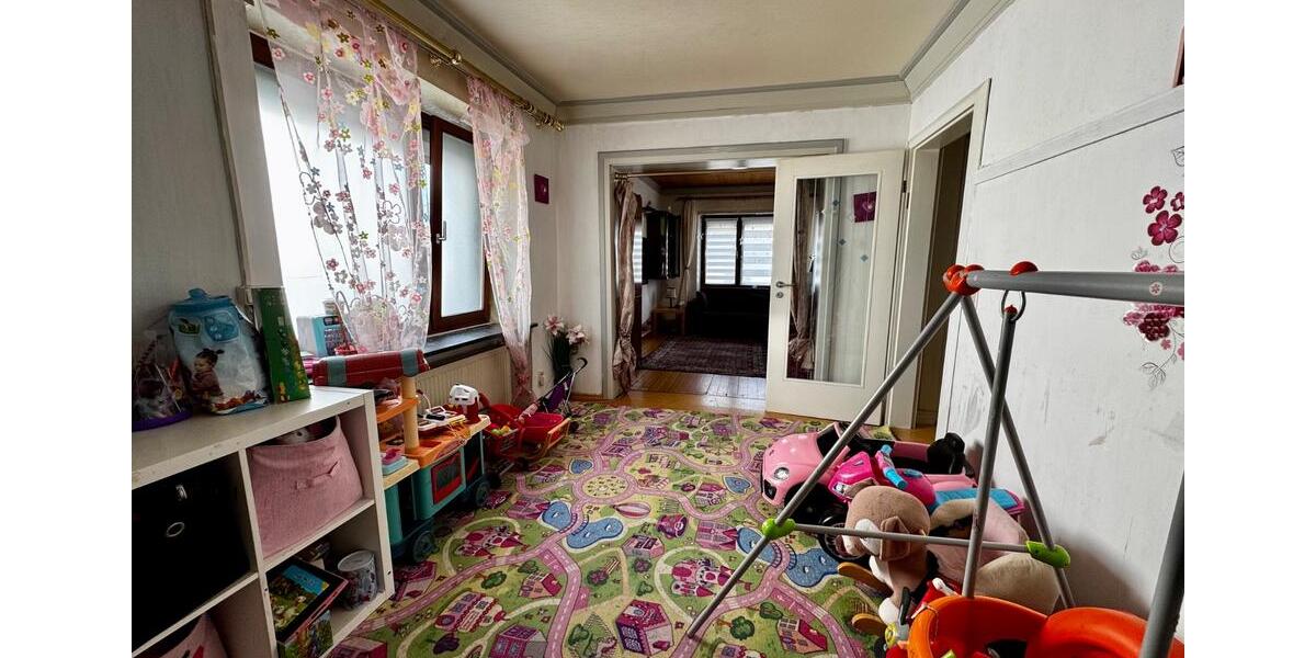 Einfamilienhaus Rehlingen-Siersburg Siersburg - 8 Zimmer, 222 m&sup2;, 299.000&euro; | Angebot:26122084