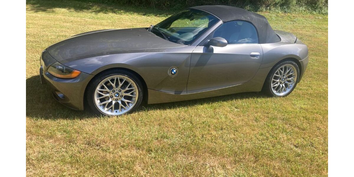 BMW Z4 153.000 km 9.500 € Geilnau 56379