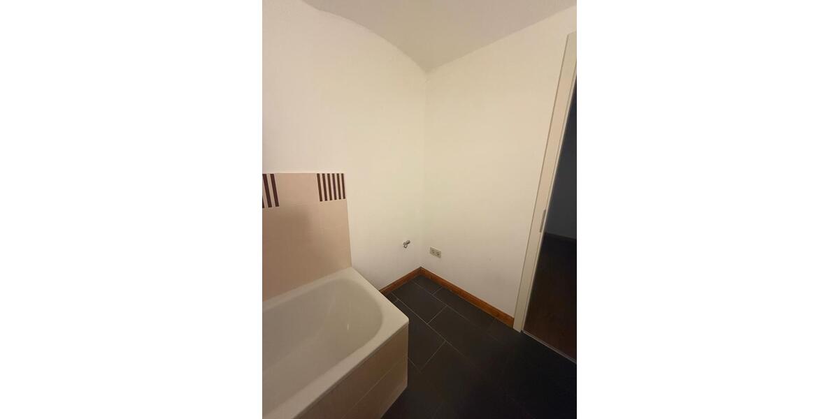 Erdgeschoßwohnung Irsch - 3 Zimmer, 80 m&sup2;, 880&euro; | Angebot:26693594
