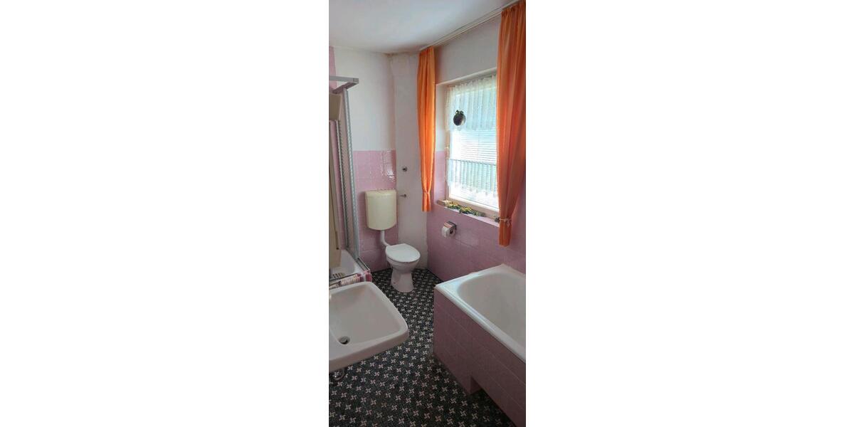 Einfamilienhaus Mainleus - 5 Zimmer, 90 m&sup2;, 120.000&euro; | Angebot:26532366
