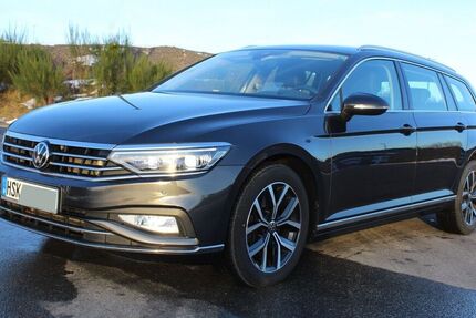 VW Passat Variant