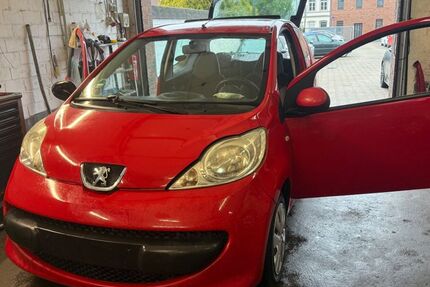 Peugeot 107 221.162 km 1.390 &euro; Krefeld 47839