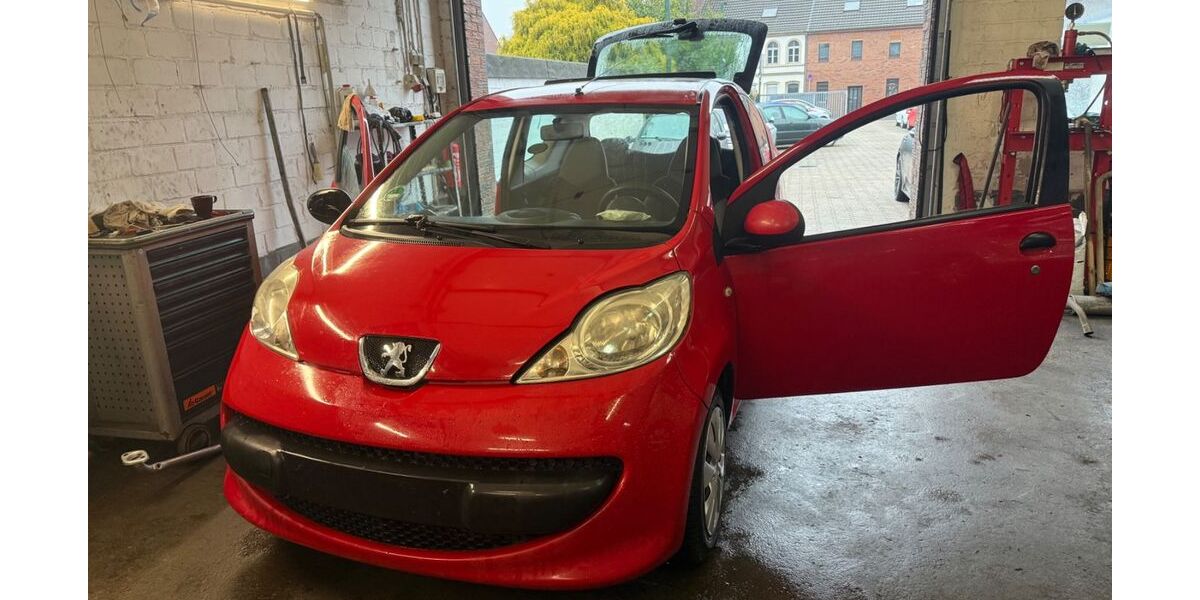 Peugeot 107 221.162 km 1.390 &euro; Krefeld 47839