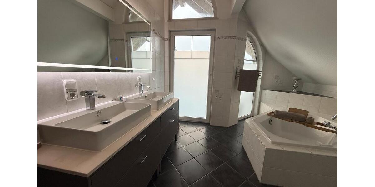 Einfamilienhaus Nettetal - 3.5 Zimmer, 163 m&sup2;, 699.000&euro; | Angebot:26326954