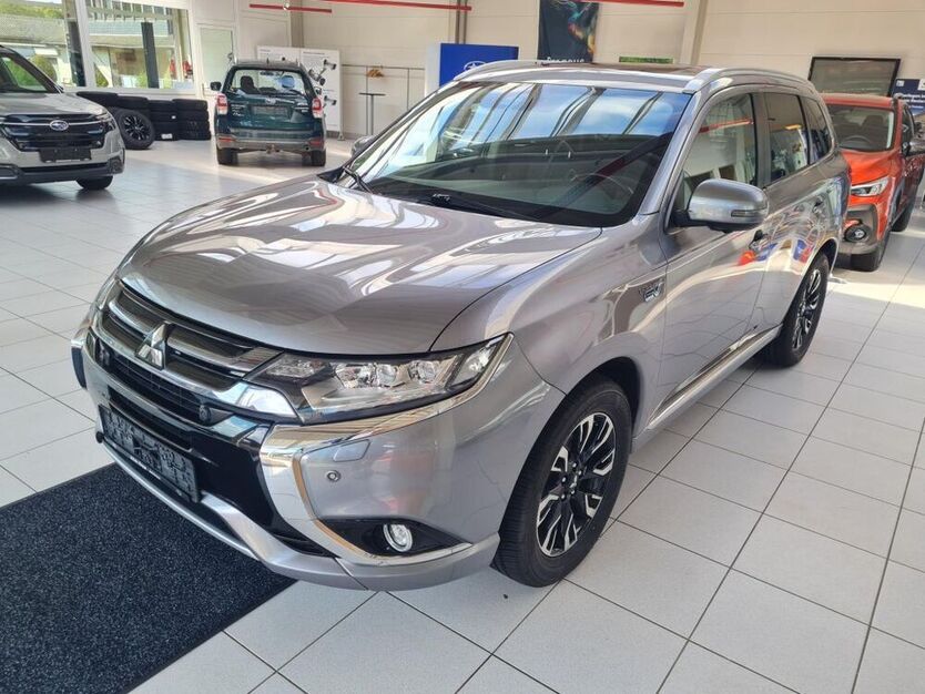 Plug-in Hybrid Outlander