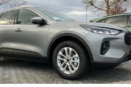 Ford Kuga 3.000 km 36.700 &euro; Echzell 61209