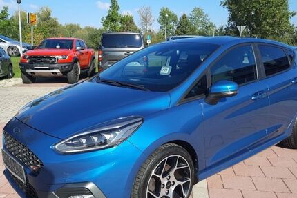 Ford Fiesta 52.000 km 17.480 € Neustadt / Donau 93333
