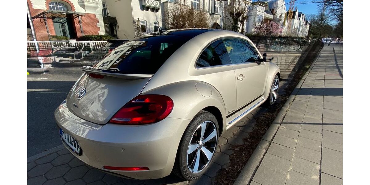 VW Beetle 75.750 km 21.500 &euro; Hamburg 22297