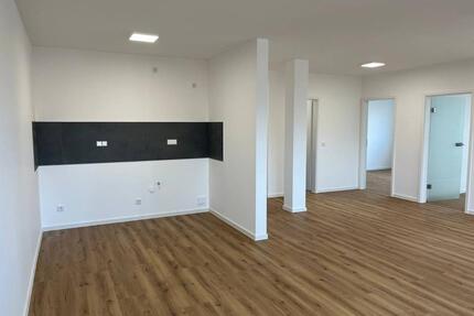 Erstbezug! 3-Zi. -Wohnung – mit Option auf USt-Abzug