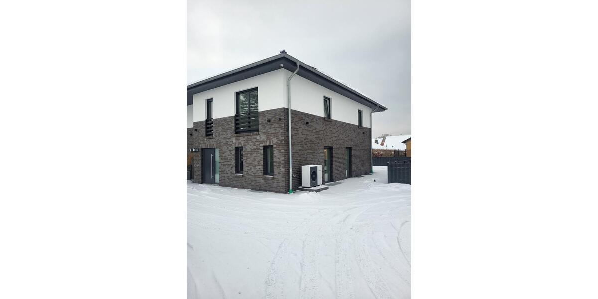 Etagenwohnung Schwarzenbek - 4 Zimmer, 136 m&sup2;, 2.250&euro; | Angebot:25186905