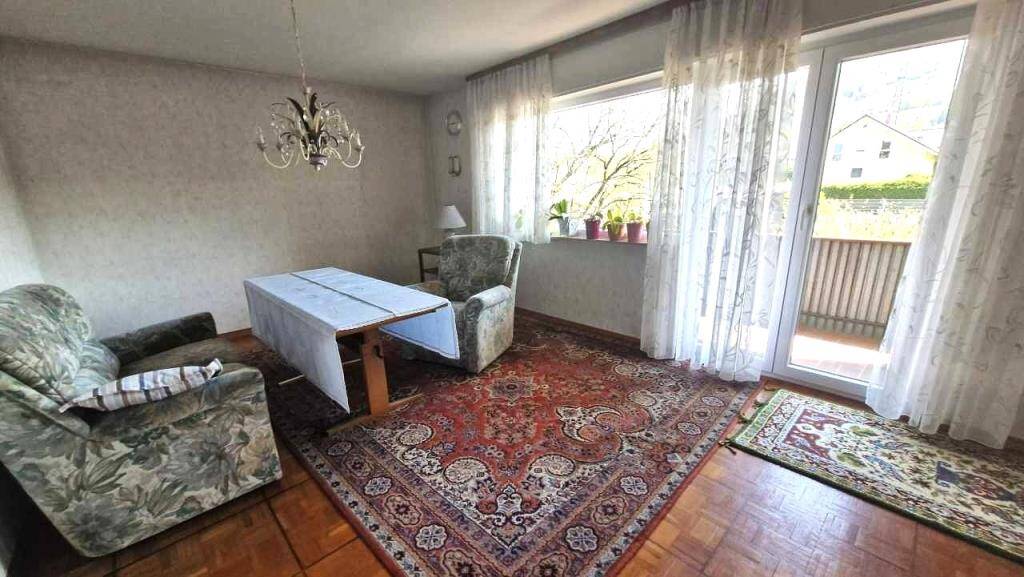 Einfamilienhaus Pfullingen - 6 Zimmer, 143 m&sup2;, 565.000&euro; | Angebot:26674169