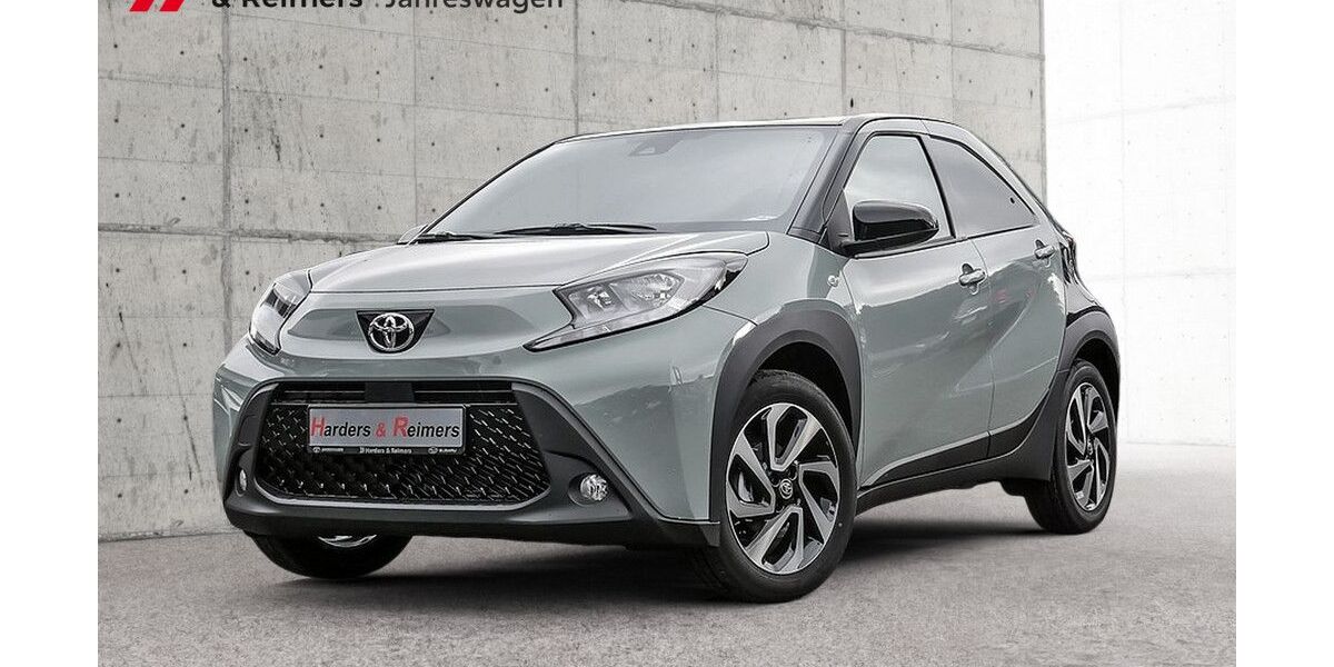Toyota Aygo (X) 1.500 km 18.080 &euro; Itzehoe 25524