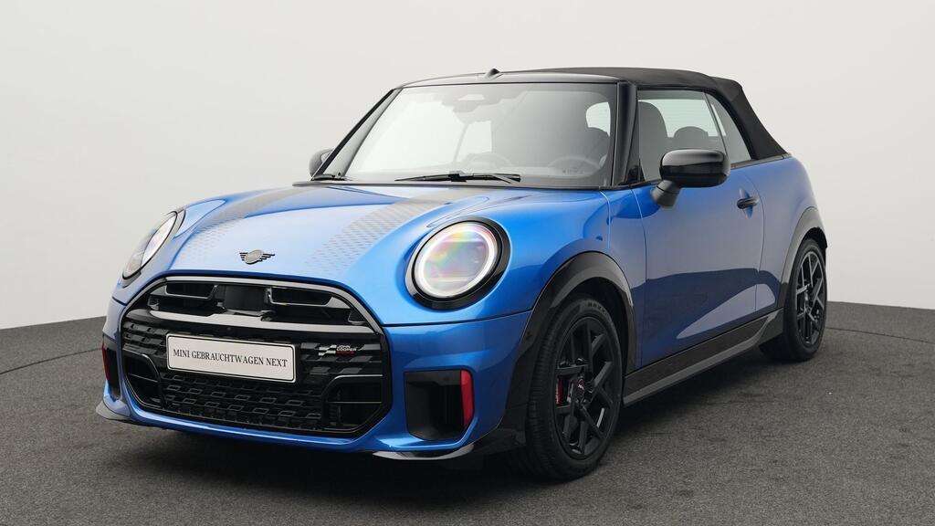 Mini John Cooper Works Cabrio 6.310 km 42.201 &euro; München 80788
