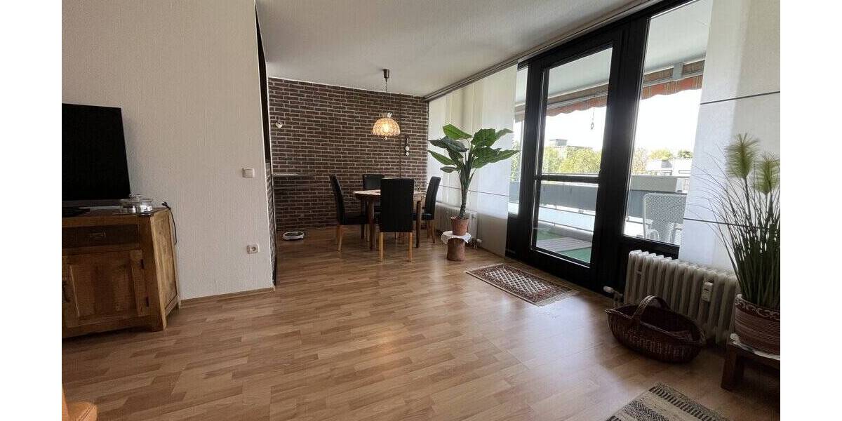 Etagenwohnung Aachen Haaren - 3 Zimmer, 85 m&sup2;, 219.000&euro; | Angebot:26455126