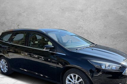 Ford Focus 119.000 km 6.999 &euro; Detmold 32758