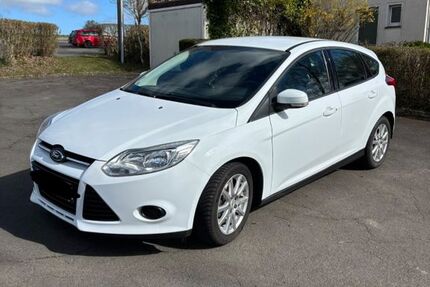 Ford Focus 74.711 km 5.450 &euro; Neitersen 57638