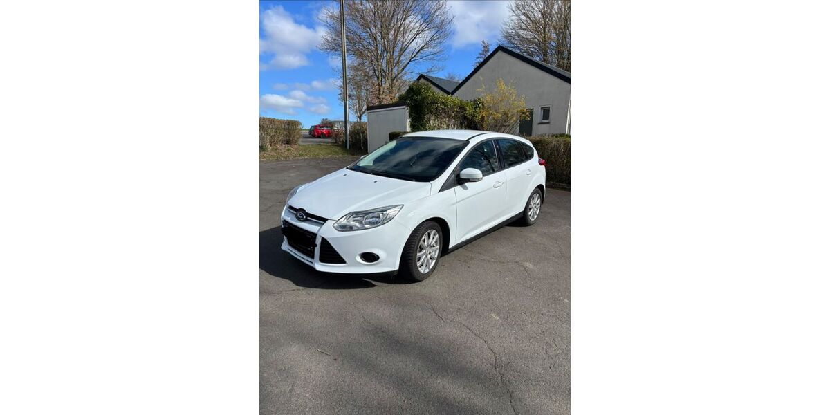 Ford Focus 74.711 km 5.450 &euro; Neitersen 57638