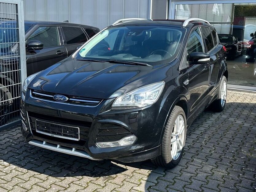 Ford Kuga 156.000 km 12.200 € Marburg 35043
