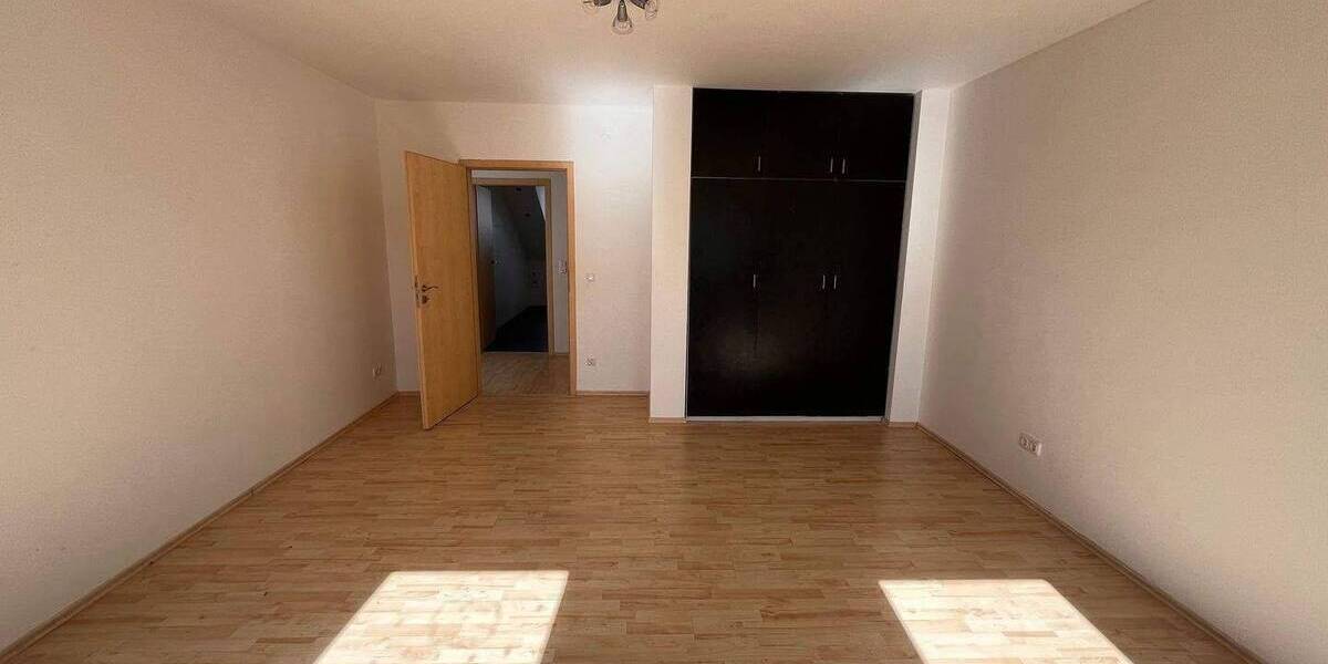 Etagenwohnung Feucht - 4 Zimmer, 117 m&sup2;, 410.000&euro; | Angebot:26887819