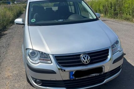 VW Touran 83.100 km 8.000 &euro; Hohenhameln 31249