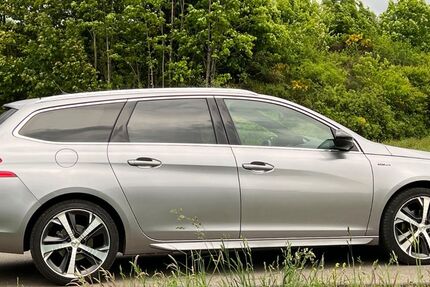 Peugeot 308 83.950 km 11.500 &euro; Obernheim-Kirchenarnbach 66919