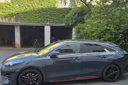 Kia pro ceed / ProCeed 90.700 km 23.600 &euro; Hochheim 65239