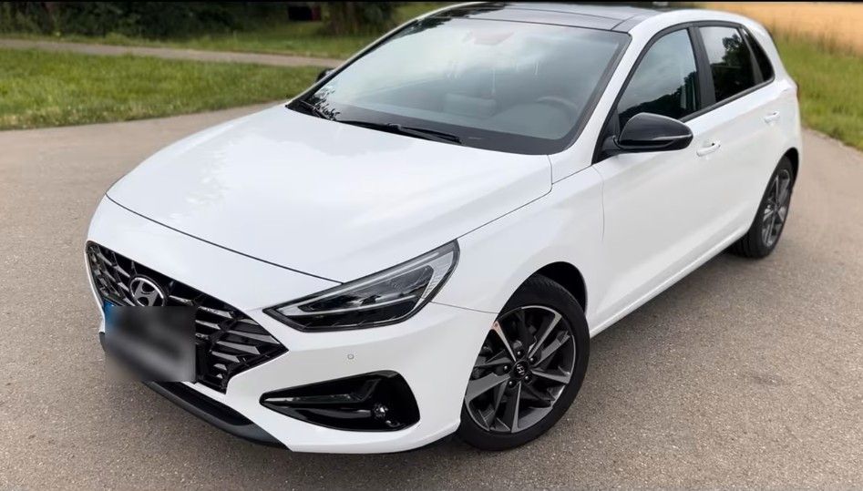 Hyundai i30 76.950 km 17.800 &euro; Augsburg 86154